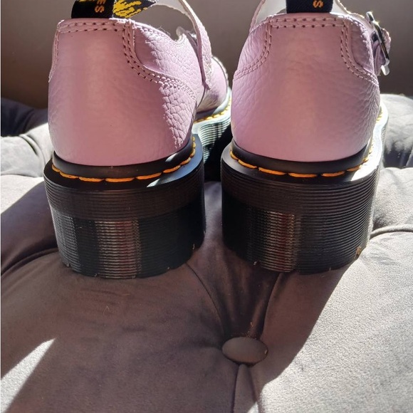 Dr. Martens Lilac Addina Mary Jane flower platform size 8 like new - Picture 5 of 6